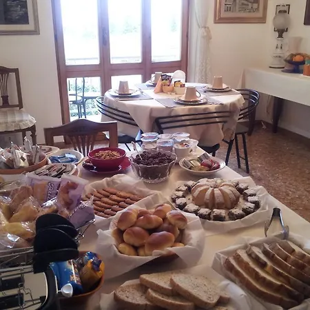فندق مبيت وإفطار B&B Vivaldi سان بيترو في كاريانو